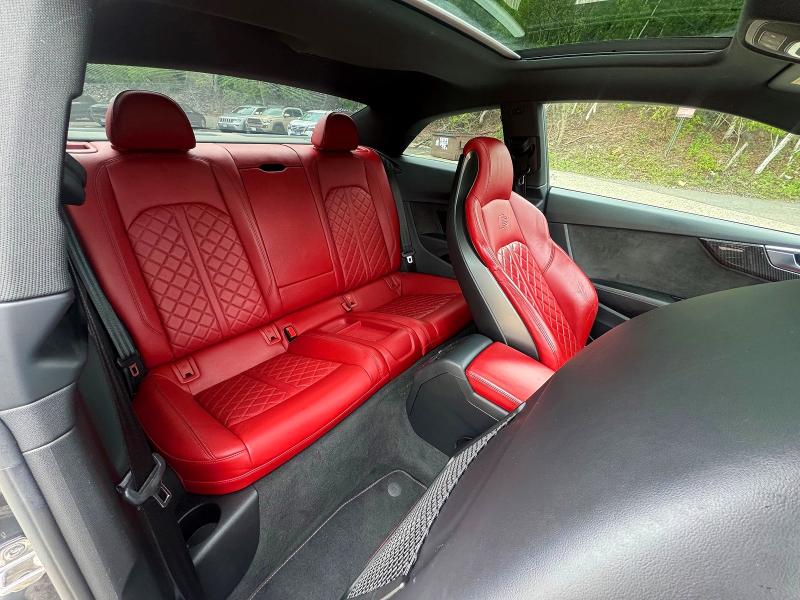 54321556 :رقم المزاد ، WAUP4AF5XJA032538 vin ، 2018 Audi S5 مزاد بيع