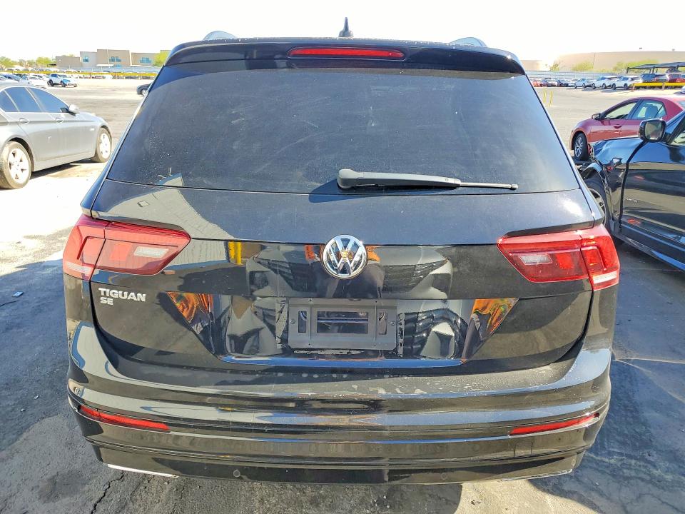 2021 Volkswagen Tiguan მანქანა იყიდება აუქციონზე, vin: 3VV3B7AX9MM049410, აუქციონის ნომერი: 54316606