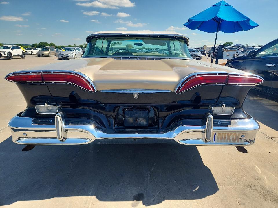 1958 Ford Sadan მანქანა იყიდება აუქციონზე, vin: X8SX704466, აუქციონის ნომერი: 53285506