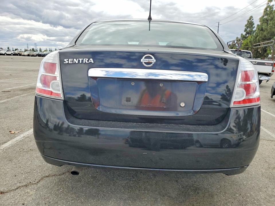 2010 Nissan Sentra მანქანა იყიდება აუქციონზე, vin: 3N1AB6AP0AL677599, აუქციონის ნომერი: 51906196