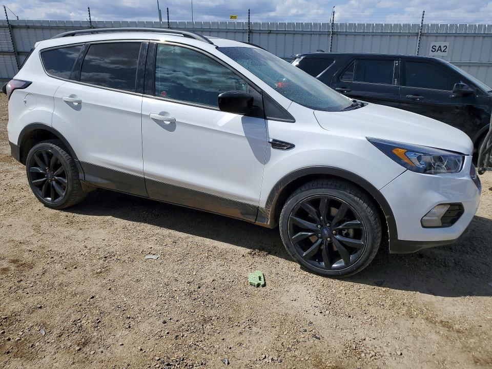 Aukcja sprzedaży 2017 Ford Escape, vin: 1FMCU9G96HUE77994, numer aukcji: 51536356