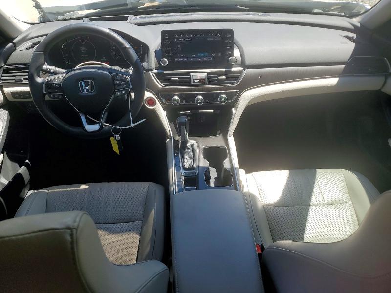 Продажа на аукционе авто 2018 Honda Accord, vin: 1HGCV1F98JA034338, номер лота: 52937676