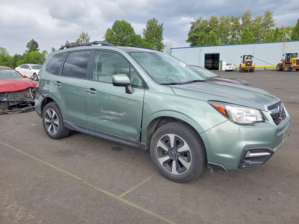 53932476 :رقم المزاد ، JF2SJAEC0HH510930 vin ، 2017 Subaru Forester مزاد بيع