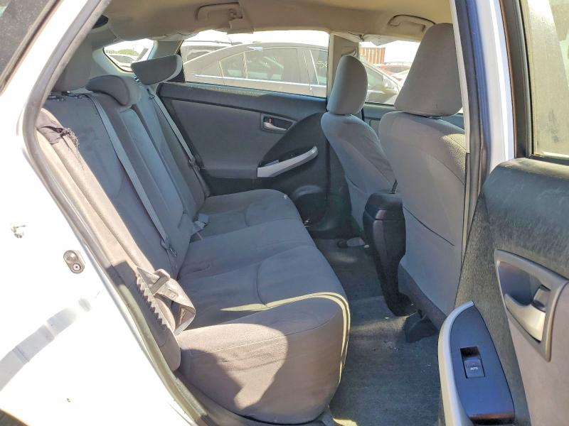 Продаж на аукціоні авто 2015 Toyota Prius, vin: JTDKN3DU8F1921216, номер лоту: 53189906