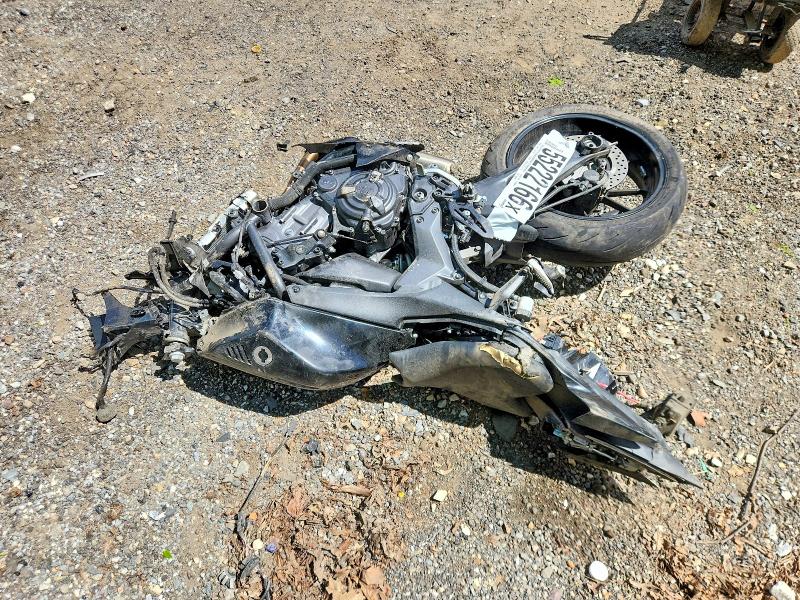 55222166 :رقم المزاد ، JYARM38E9NA004431 vin ، 2022 Yamaha Yzfr7 مزاد بيع