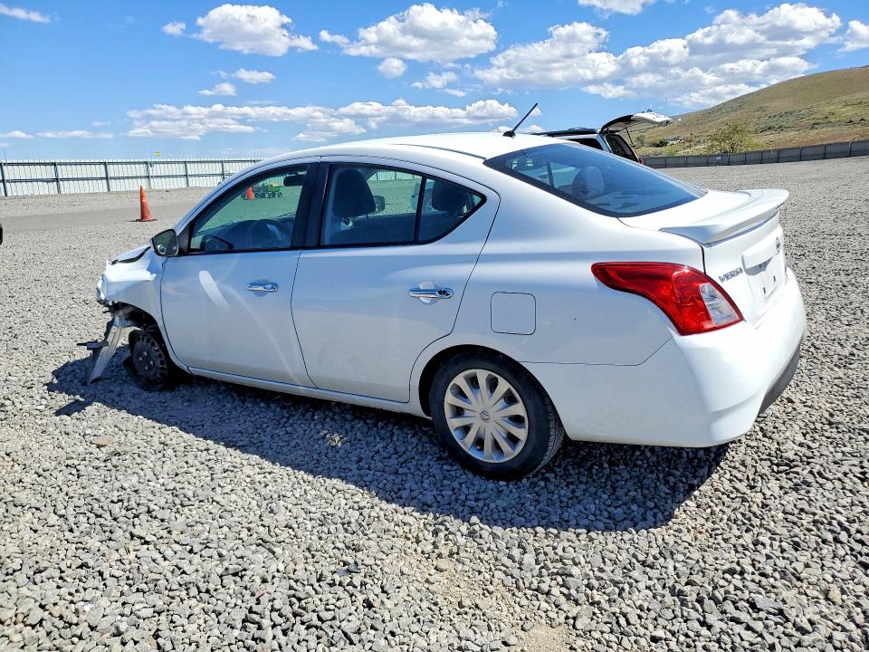 2015 Nissan Versa მანქანა იყიდება აუქციონზე, vin: 3N1CN7AP1FL900097, აუქციონის ნომერი: 53770336