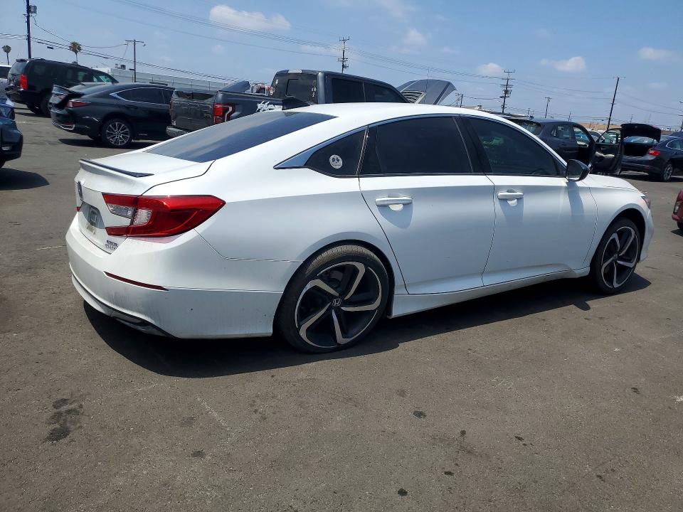 Продажа на аукционе авто 2022 Honda Accord, vin: 1HGCV3F28NA043142, номер лота: 53405926