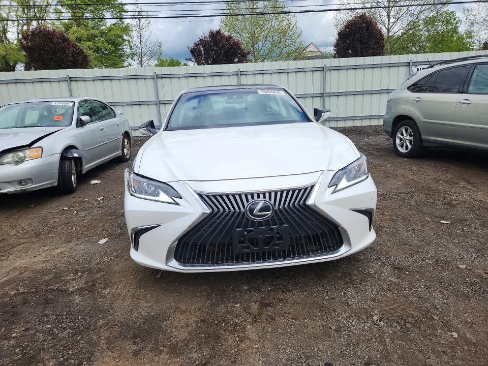 53804036 :رقم المزاد ، 58AEZ1B12LU069460 vin ، 2020 Lexus Es مزاد بيع