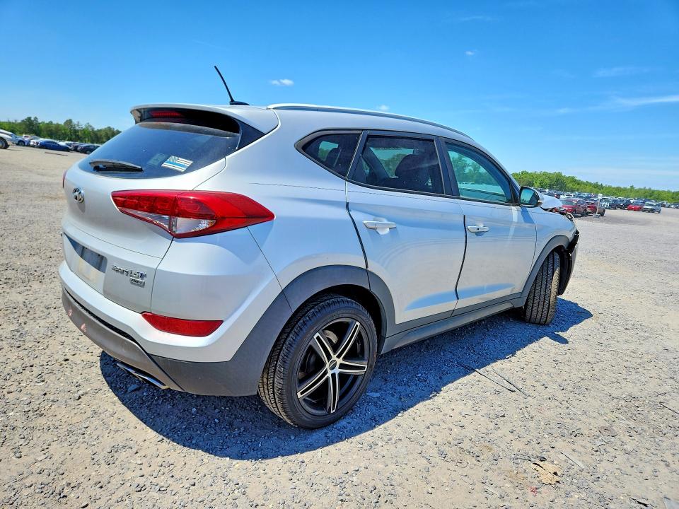 53782976 :رقم المزاد ، KM8J3CA28GU149655 vin ، 2016 Hyundai Tucson مزاد بيع