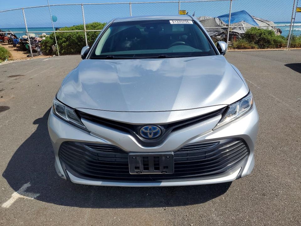 Продажа на аукционе авто 2018 Toyota Camry, vin: 4T1B31HK7JU002359, номер лота: 51335256