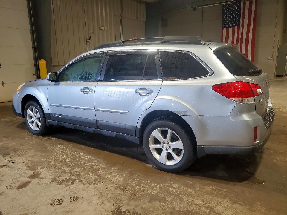 54639656 :رقم المزاد ، 4S4BRBCC0D3311671 vin ، 2013 Subaru Outback مزاد بيع