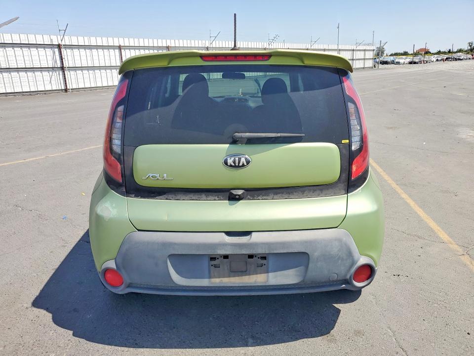 54283826 :رقم المزاد ، KNDJN2A26F7760211 vin ، 2015 Kia Soul مزاد بيع