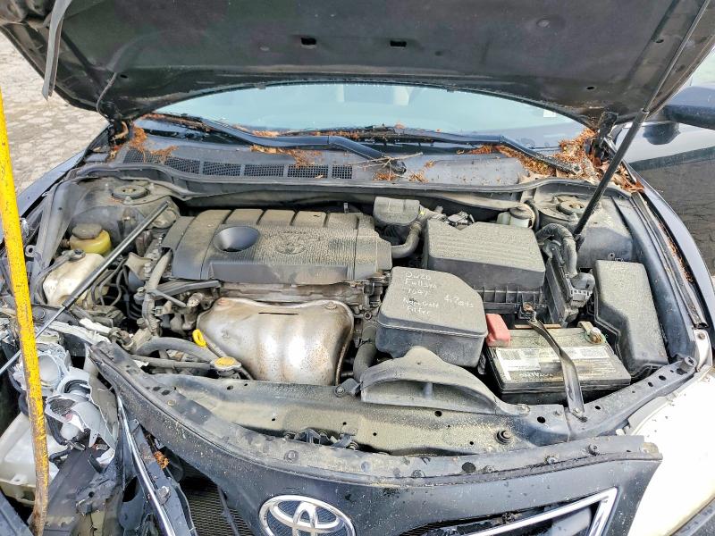 52708236 :رقم المزاد ، 4T1BF3EK2BU774017 vin ، 2011 Toyota Camry مزاد بيع
