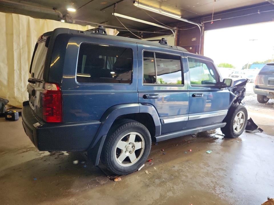2010 Jeep Commander მანქანა იყიდება აუქციონზე, vin: 1J4RG4GK6AC106867, აუქციონის ნომერი: 54811086