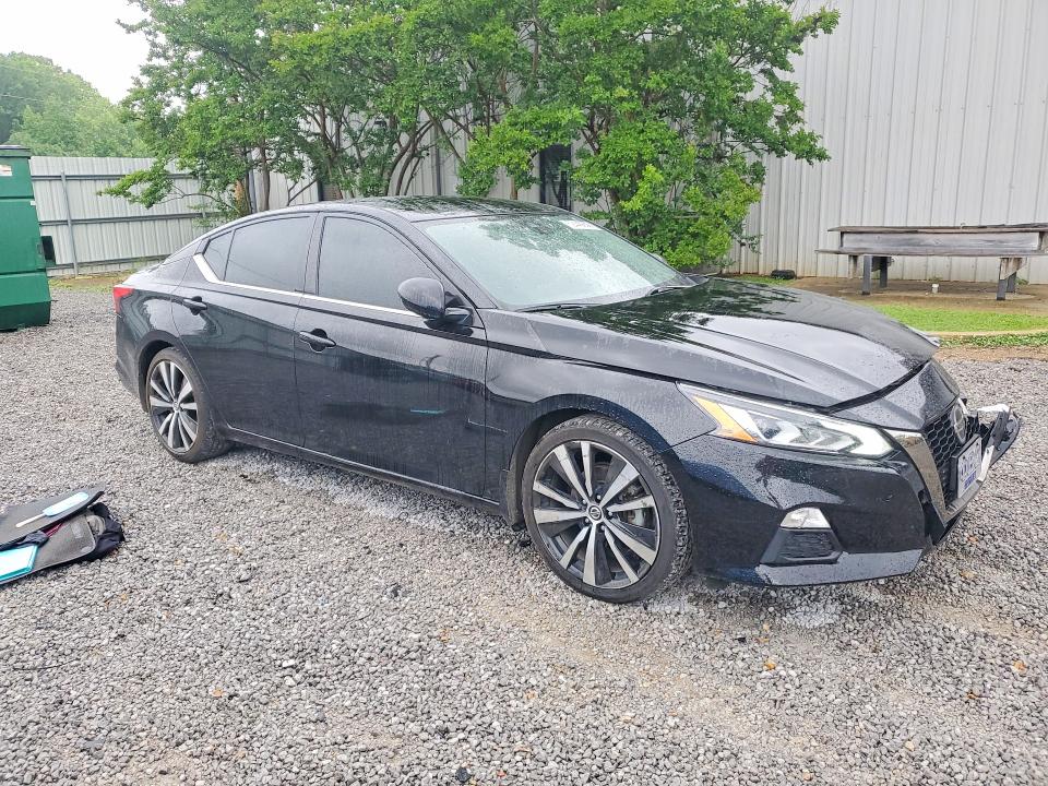 52446836 :رقم المزاد ، 1N4BL4CV9NN423366 vin ، 2022 Nissan Altima مزاد بيع