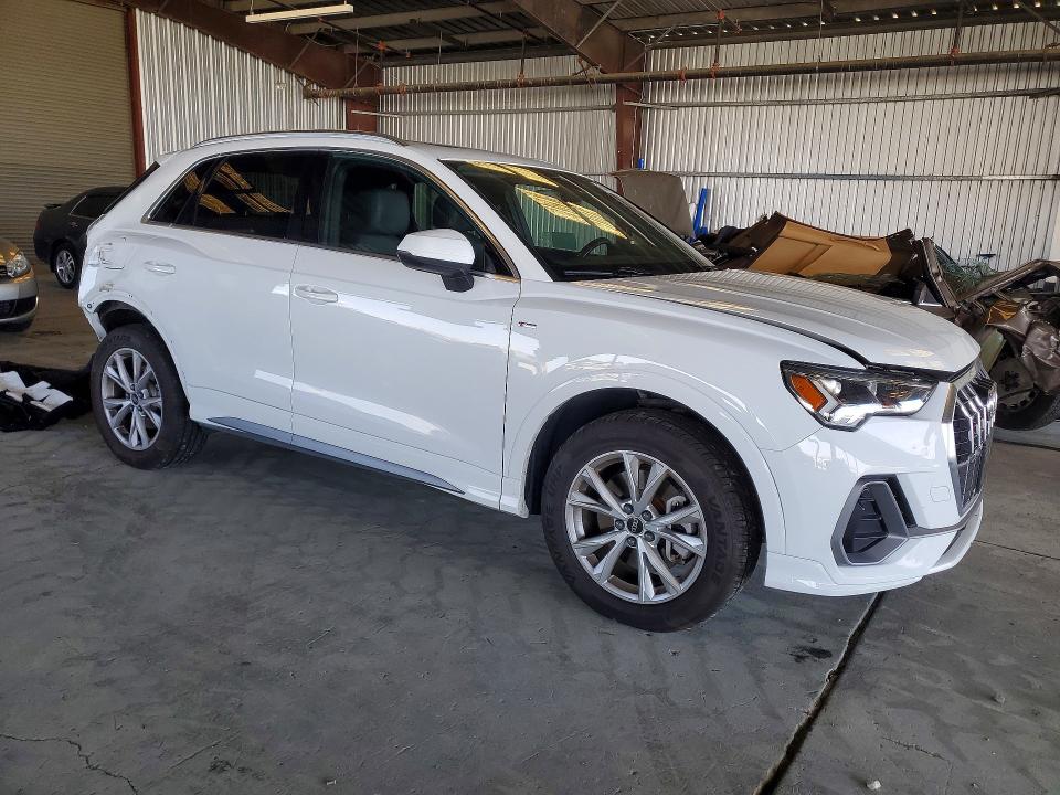 Продажа на аукционе авто 2024 Audi Q3, vin: WA1DECF34R1054232, номер лота: 54914216