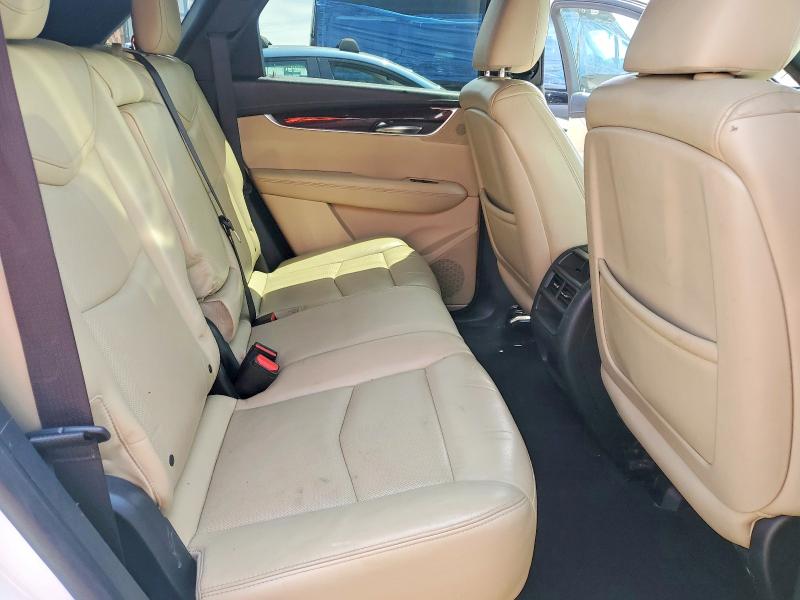 51523826 :رقم المزاد ، 1GYKNCRS6HZ194129 vin ، 2017 Cadillac Xt5 مزاد بيع