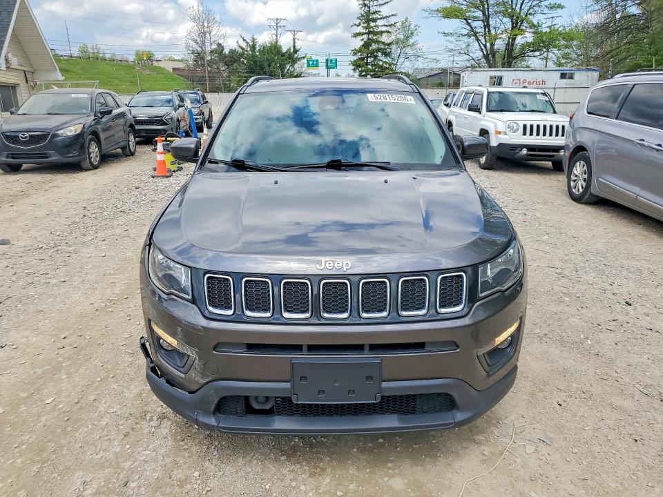 52815206 :رقم المزاد ، 3C4NJCBB4LT258774 vin ، 2020 Jeep Compass مزاد بيع