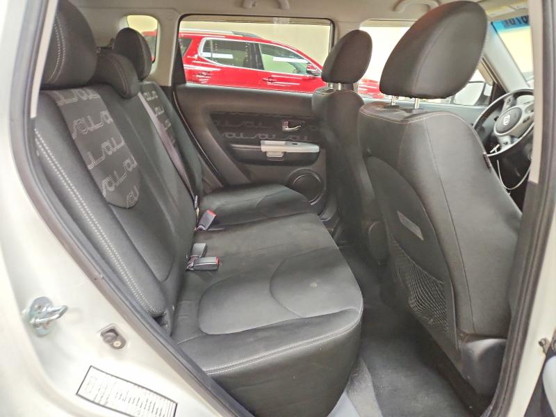52669676 :رقم المزاد ، KNDJT2A63C7374608 vin ، 2012 Kia Soul مزاد بيع