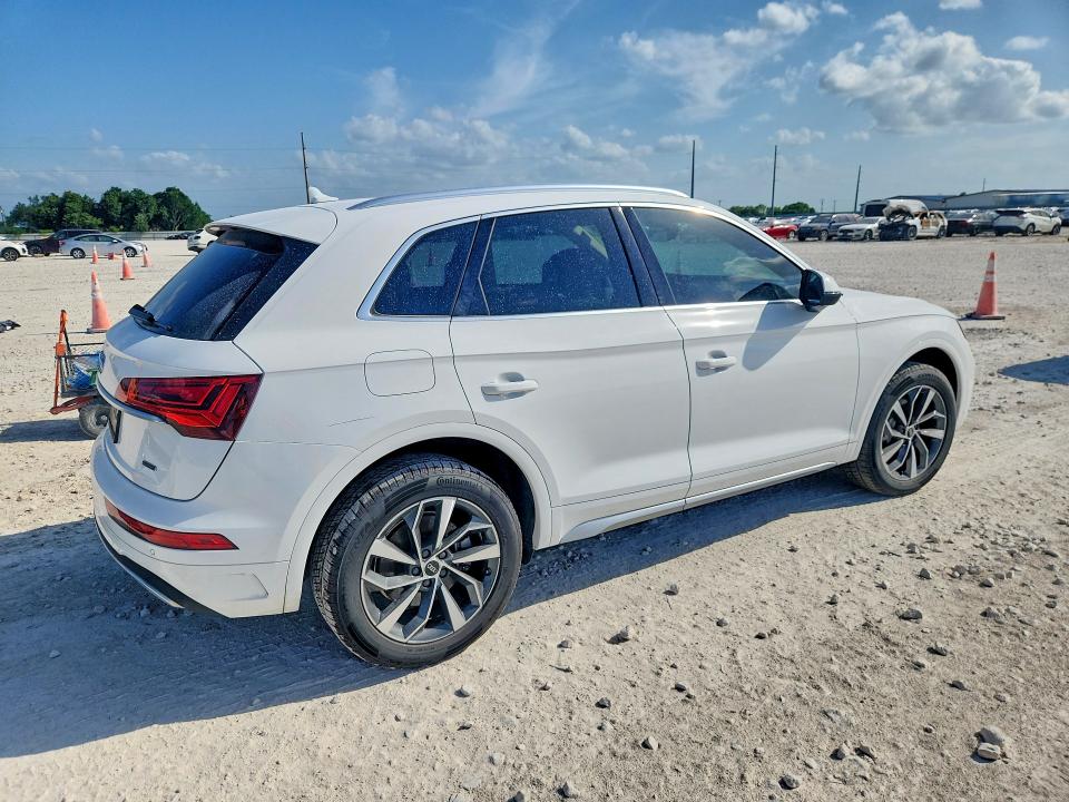 Продажа на аукционе авто 2021 Audi Q5, vin: WA1BAAFY1M2003339, номер лота: 53911166