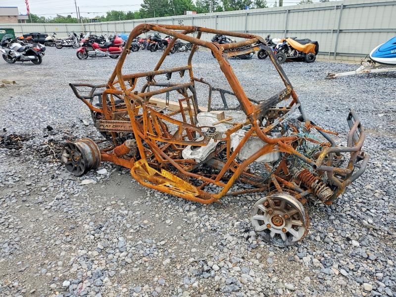 52642706 :رقم المزاد ، 3NSVDE998HF788630 vin ، 2017 Polaris Rzr مزاد بيع