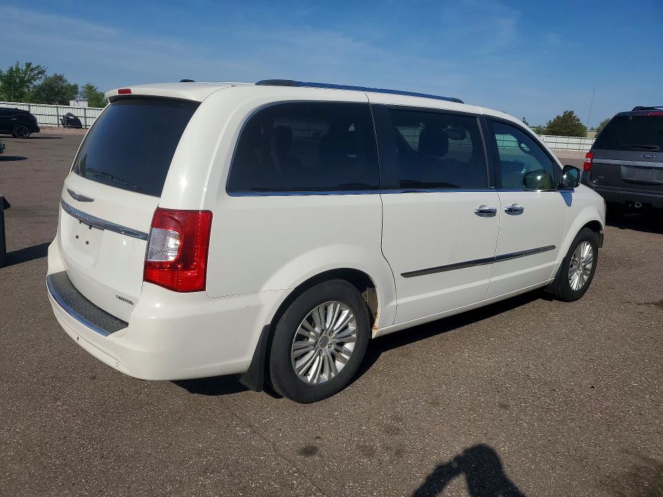 55143356 :رقم المزاد ، 2C4RC1GG7DR510283 vin ، 2013 Chrysler Town & Country مزاد بيع