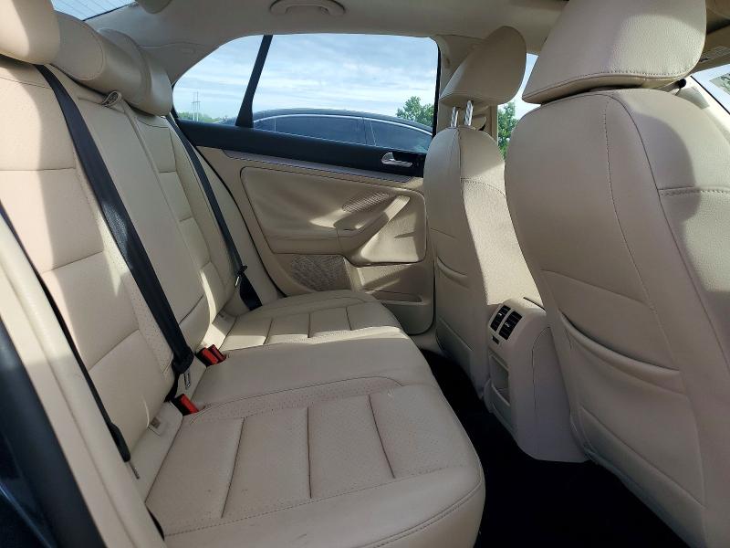 55213546 :رقم المزاد ، 3VWRZ7AJXAM119134 vin ، 2010 Volkswagen Jetta مزاد بيع