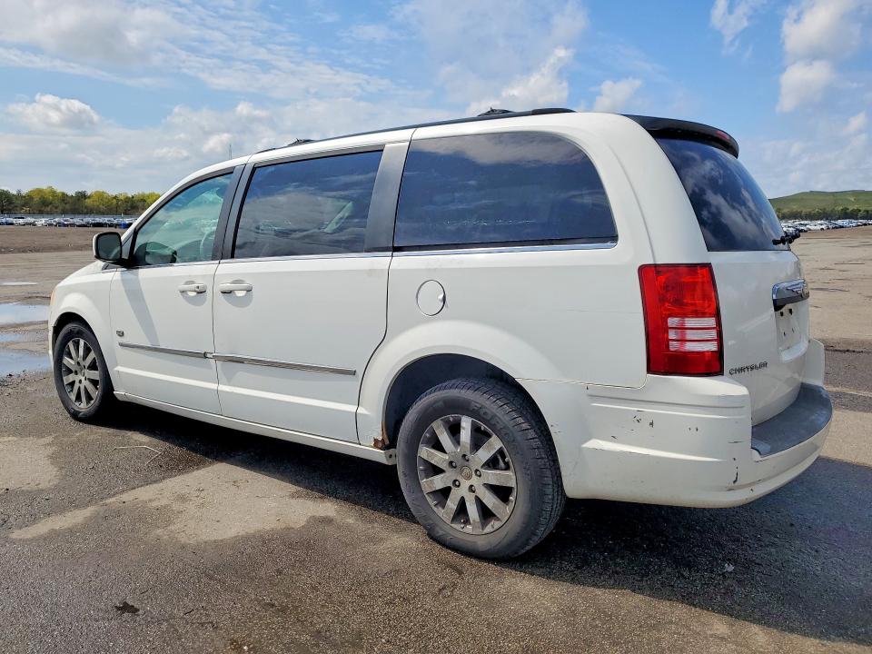 53653776 :رقم المزاد ، 2A8HR54169R640380 vin ، 2009 Chry Town And Country مزاد بيع