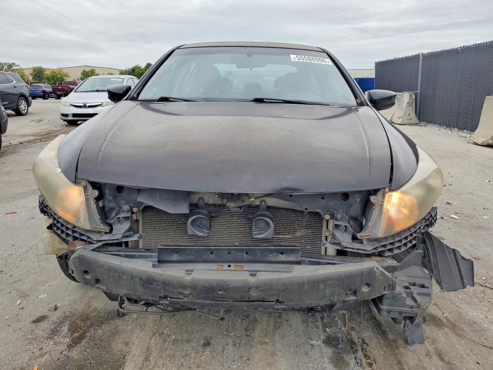 55588996 :رقم المزاد ، 1HGCP2F60BA027326 vin ، 2011 Honda Accord مزاد بيع