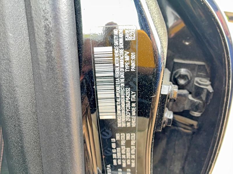 54825316 :رقم المزاد ، ZFBCFYCB9JP642932 vin ، 2018 Fiat 500x مزاد بيع