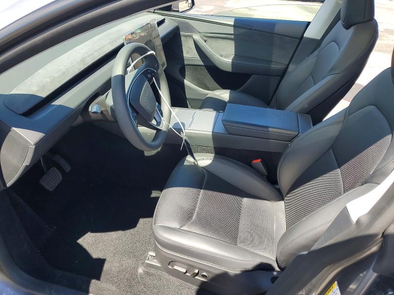 2026 Tesla Model Y მანქანა იყიდება აუქციონზე, vin: 7SAYGDEE1TF327669, აუქციონის ნომერი: 55621046