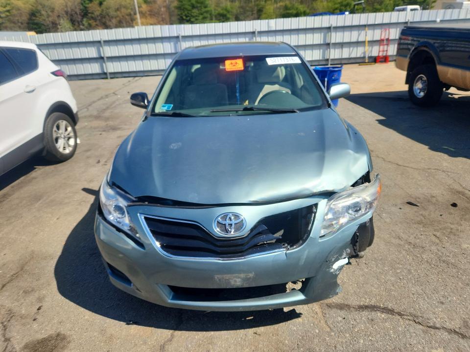 2010 Toyota Camry მანქანა იყიდება აუქციონზე, vin: 4T4BF3EK1AR005173, აუქციონის ნომერი: 52717376