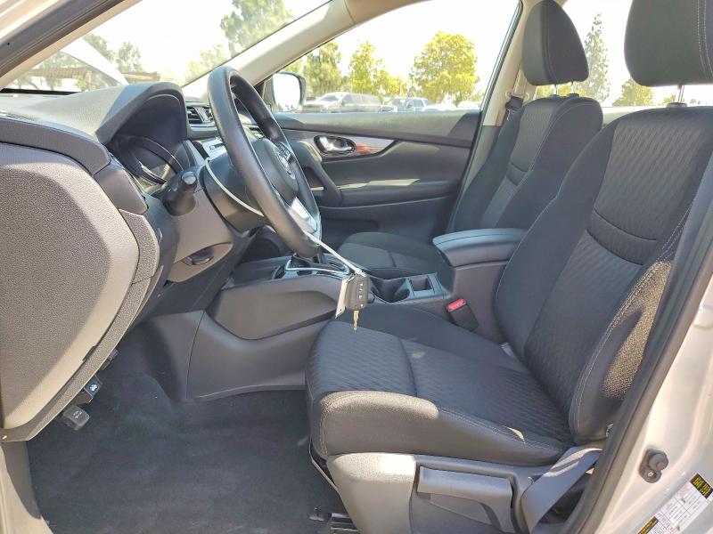 Продаж на аукціоні авто 2017 Nissan Rogue, vin: KNMAT2MT9HP615676, номер лоту: 52889656