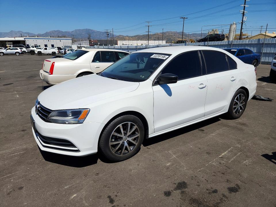 53289196 :رقم المزاد ، 3VWD67AJ2GM325771 vin ، 2016 Volkswagen Jetta مزاد بيع