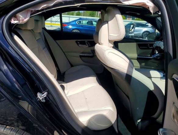 Продажа на аукционе авто 2022 Mercedes-benz C, vin: W1KAF4HB0NR018796, номер лота: 52206736