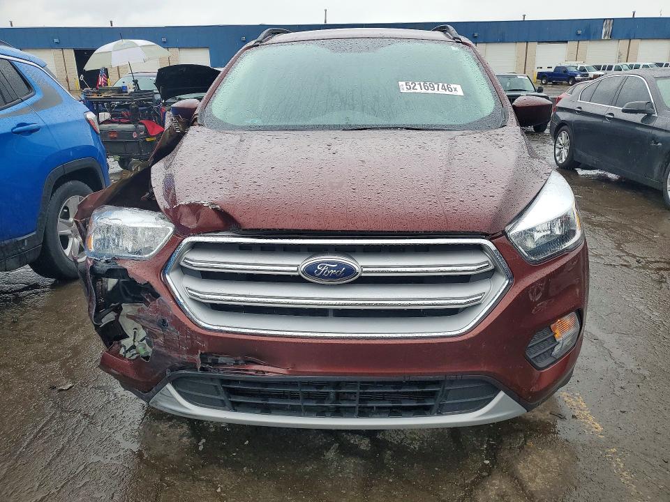 Продажа на аукционе авто 2018 Ford Escape, vin: 1FMCU9GD8JUA30058, номер лота: 52169746