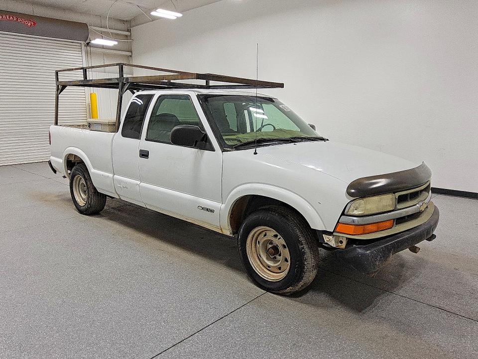 51369536 :رقم المزاد ، 1GCCS19W1Y8176010 vin ، 2000 Chevrolet S Truck مزاد بيع