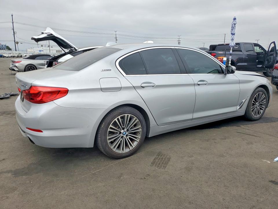 Продажа на аукционе авто 2018 Bmw 530xe, vin: WBAJB1C50JB083721, номер лота: 53435826