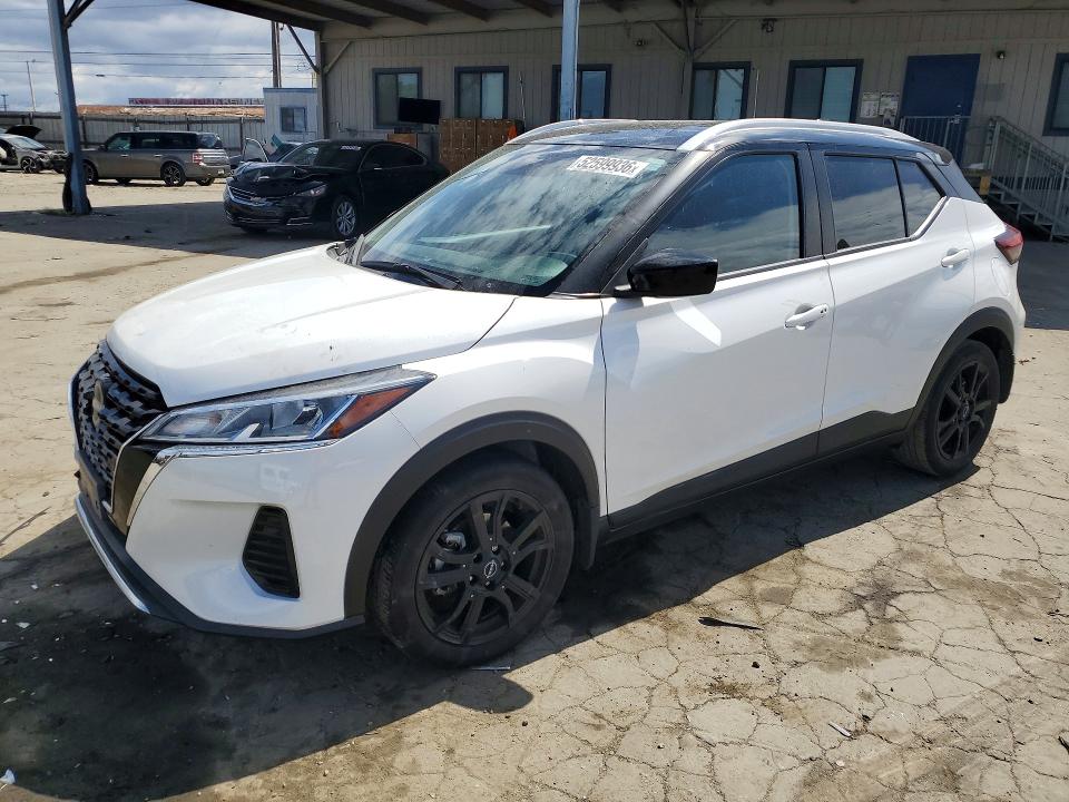 52599936 :رقم المزاد ، 3N1CP5CV4PL496711 vin ، 2023 Nissan Kicks مزاد بيع