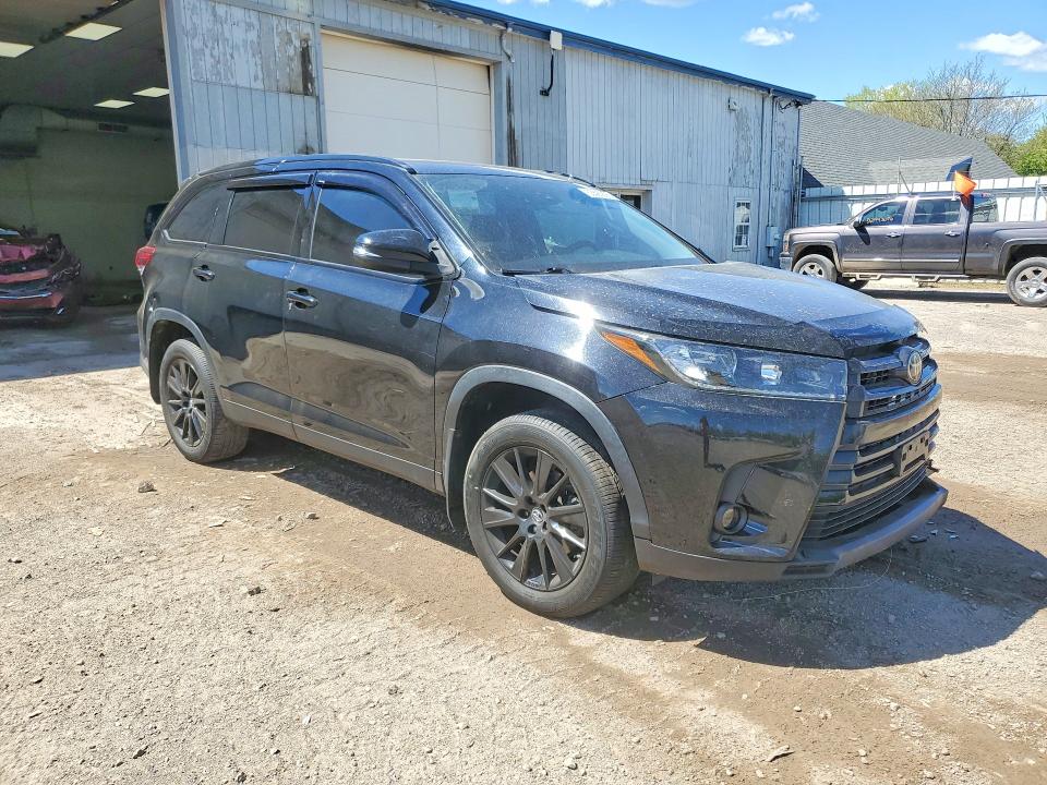 Продаж на аукціоні авто 2019 Toyota Highlander, vin: 5TDJZRFH8KS962302, номер лоту: 53590896