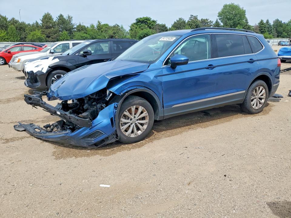 54772426 :رقم المزاد ، 3VV2B7AX9JM047602 vin ، 2018 Volkswagen Tiguan مزاد بيع