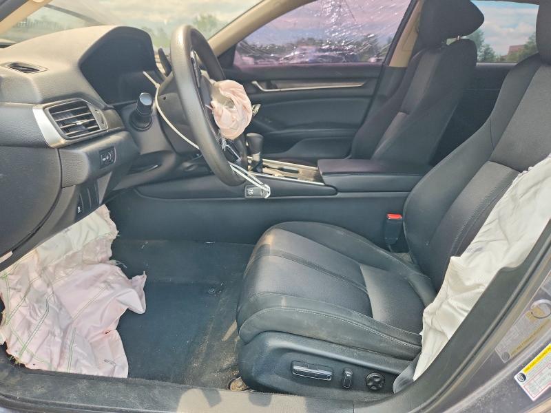 55192366 :رقم المزاد ، 1HGCV1F4XJA092844 vin ، 2018 Honda Accord مزاد بيع