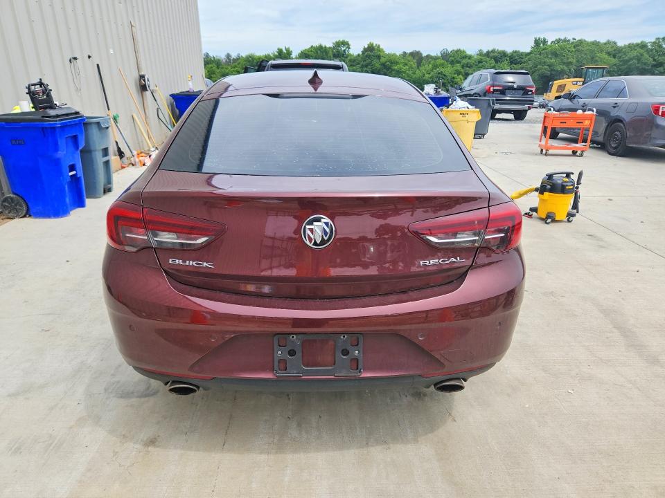 52853126 :رقم المزاد ، W04GP6SX4J1158774 vin ، 2018 Buick Regal مزاد بيع