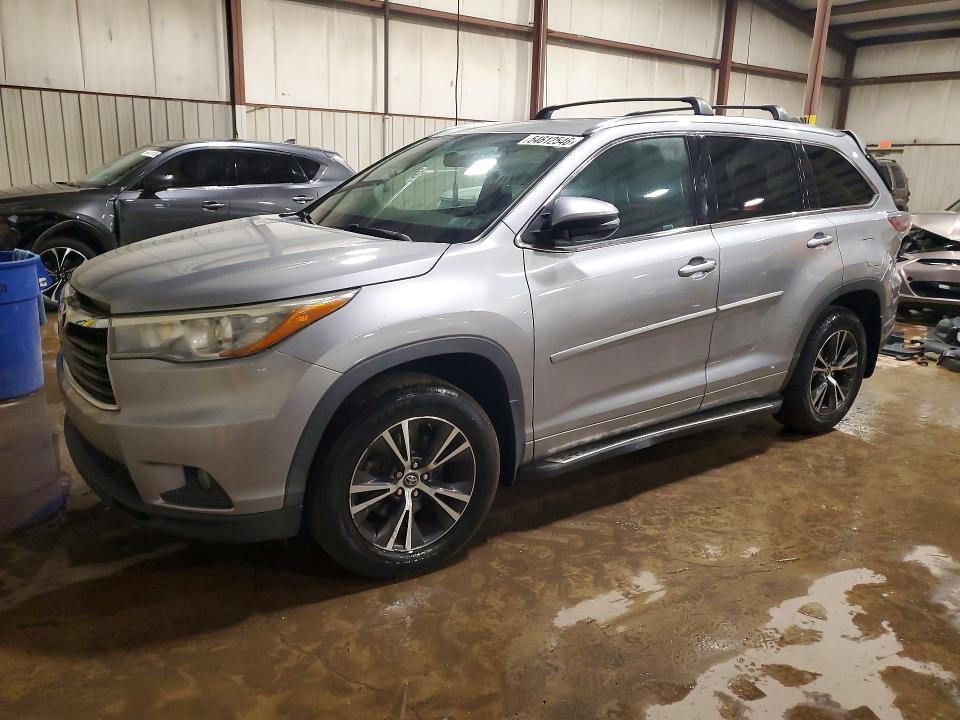 2016 Toyota Highlander მანქანა იყიდება აუქციონზე, vin: 5TDJKRFH3GS279175, აუქციონის ნომერი: 54612546