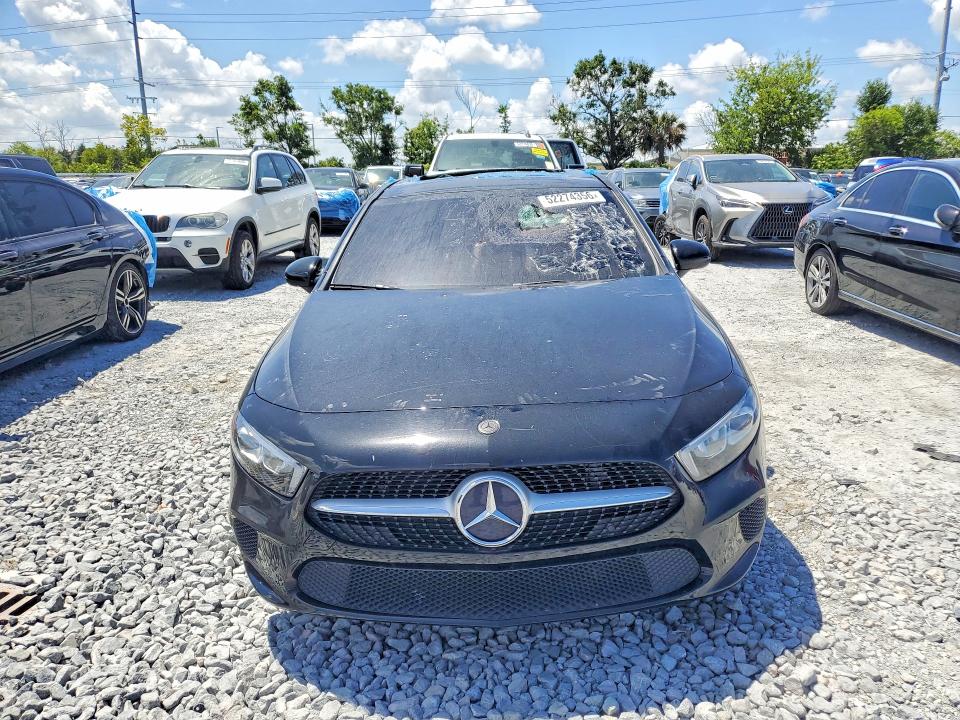 2019 Mercedes-benz A მანქანა იყიდება აუქციონზე, vin: WDD3G4EB4KW022485, აუქციონის ნომერი: 52274356