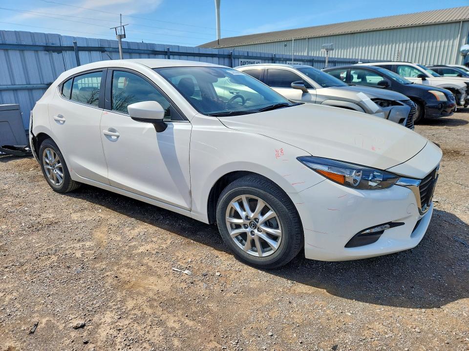 Продажа на аукционе авто 2018 Mazda 3, vin: 3MZBN1L76JM219257, номер лота: 53833446