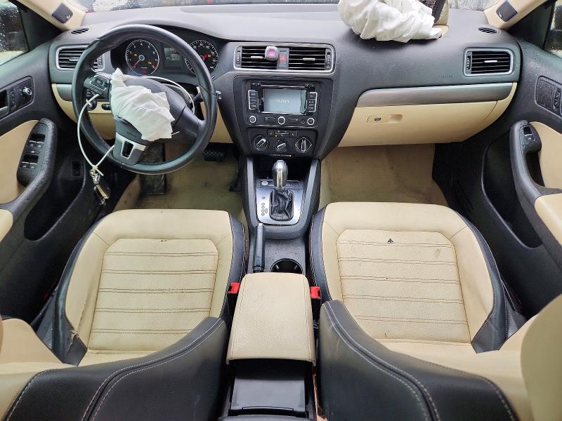 51701036 :رقم المزاد ، 3VWLX7AJ5DM405893 vin ، 2013 Volkswagen Jetta مزاد بيع