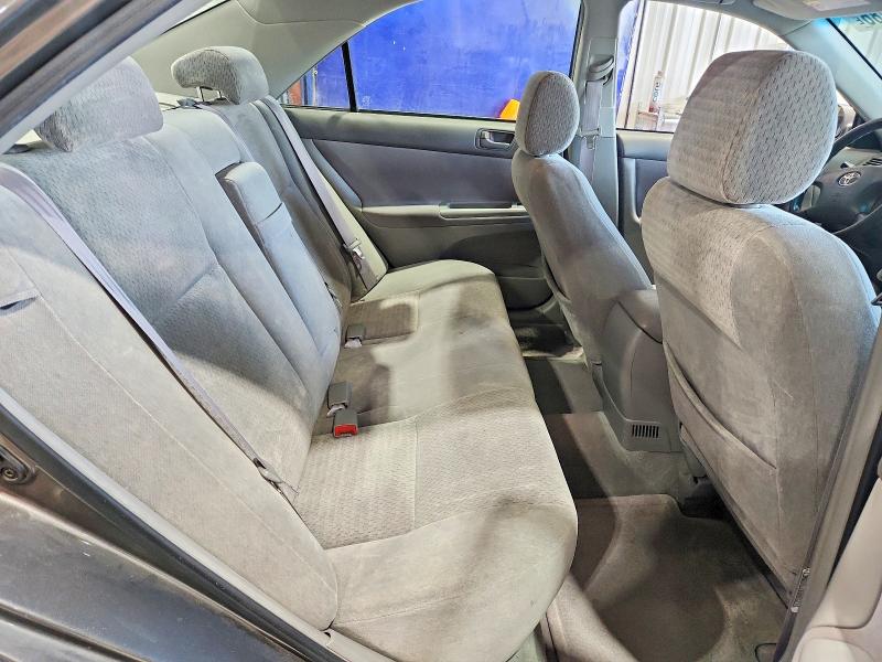 52897086 :رقم المزاد ، JTDBE32K820054305 vin ، 2002 Toyota Camry مزاد بيع