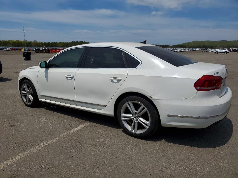 53263836 :رقم المزاد ، 1VWCN7A39DC073742 vin ، 2013 Volkswagen Passat مزاد بيع