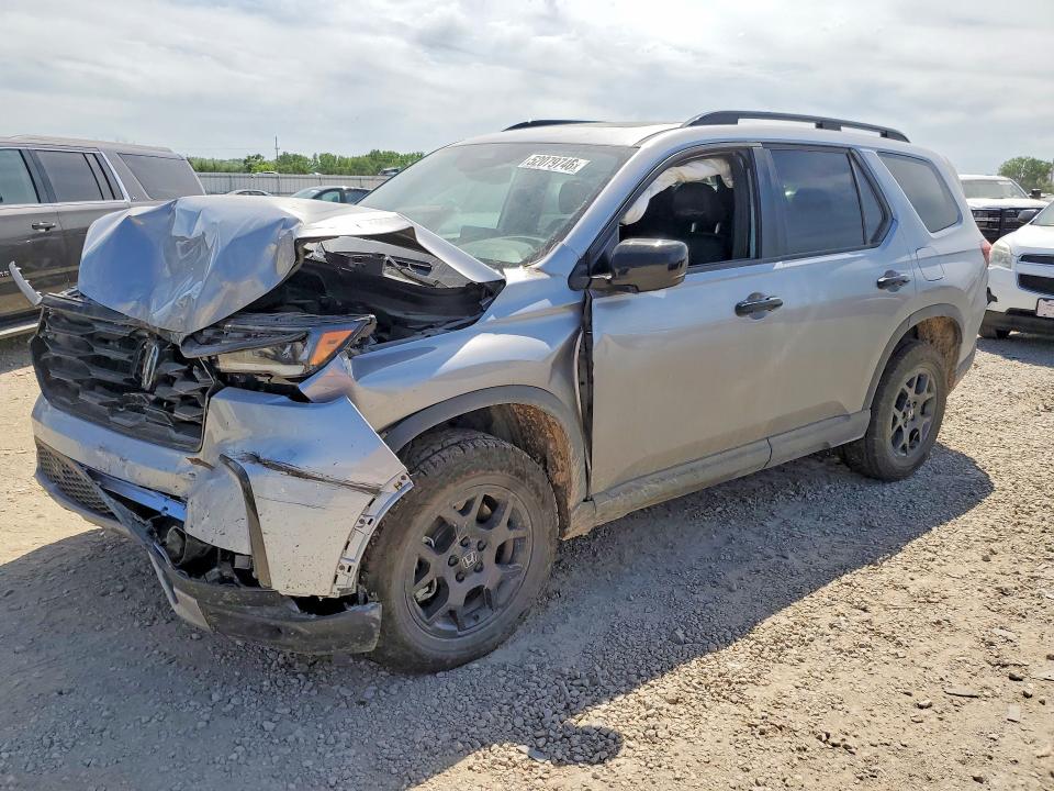 Продаж на аукціоні авто 2025 Honda Pilot, vin: 5FNYG1H6XSB185353, номер лоту: 52079746